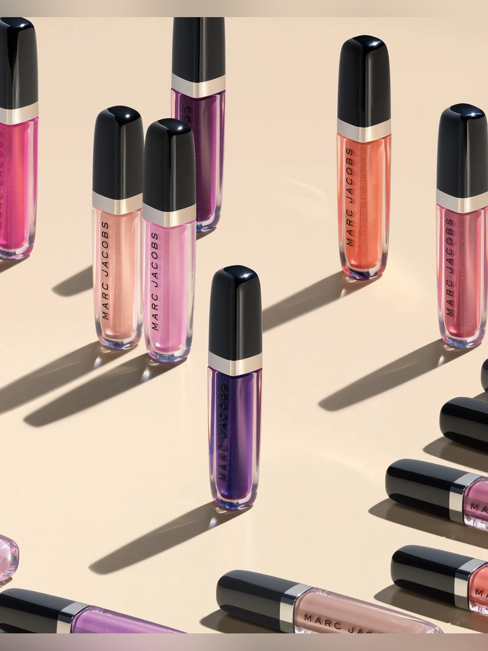 Marc Jacobs Beauty 'French Tickler' Enamored Hi-Shine Gloss Lip Lacquer - Picture 11 of 16